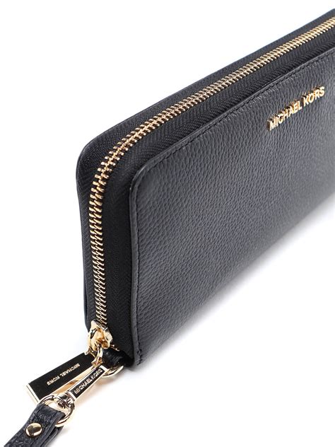 michael kors jet set travel continental wallet luggage saffiano|michael kors wristlet purse.